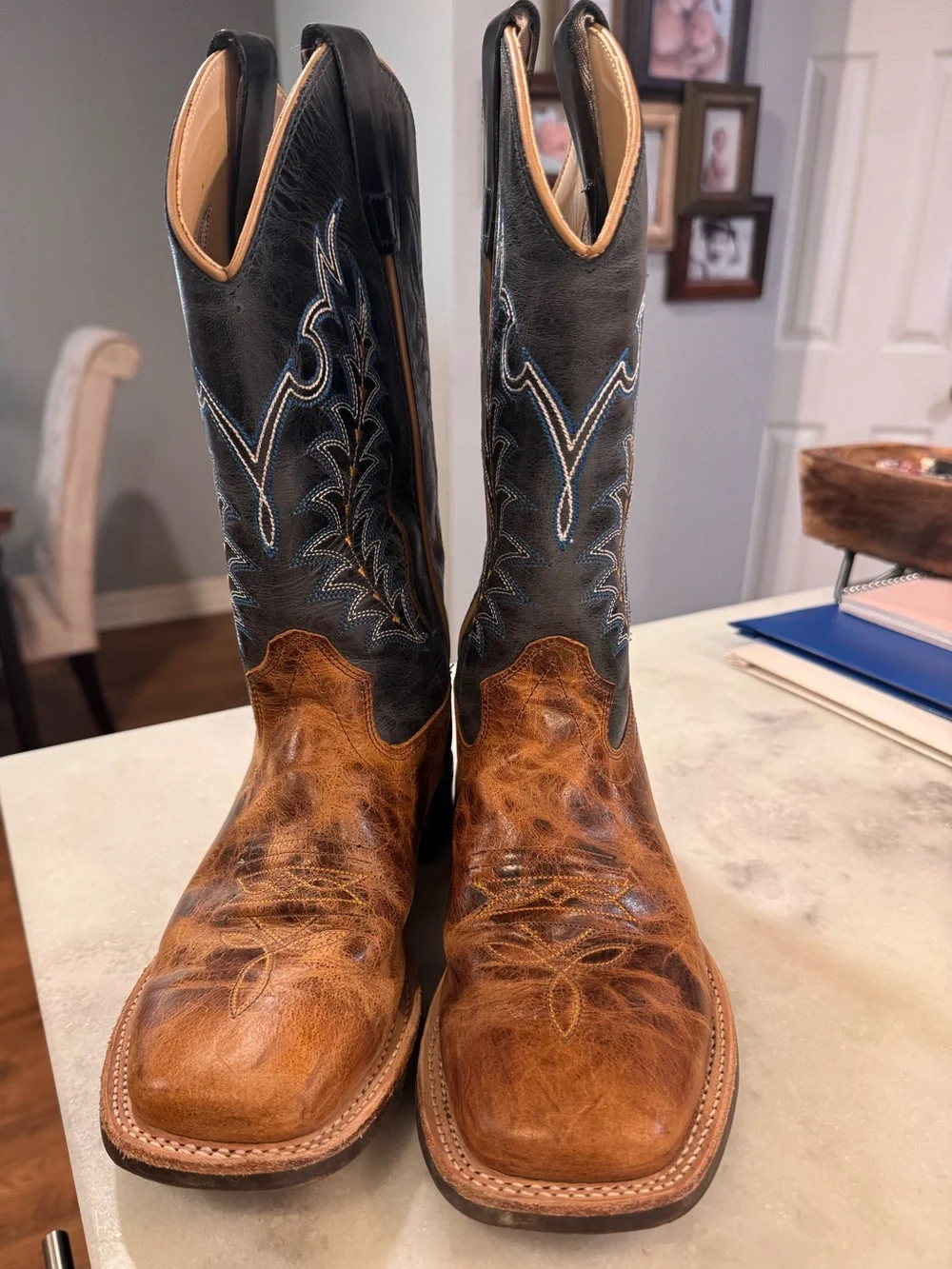 OLD WEST KIDS BURNT TAN AND NAVY BLUE WIDE SQUARE TOE COWBOY BOOTS